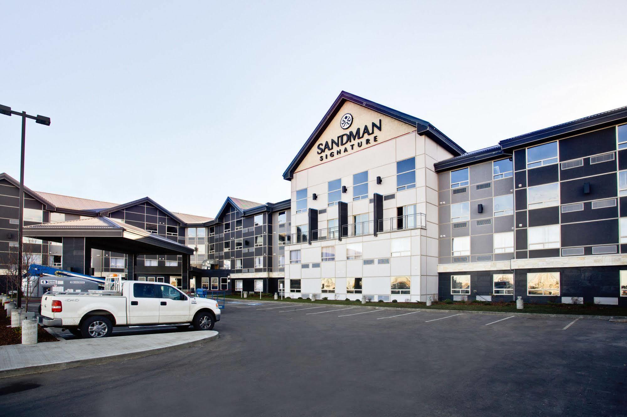 Sandman Signature Edmonton South Hotel Dış mekan fotoğraf